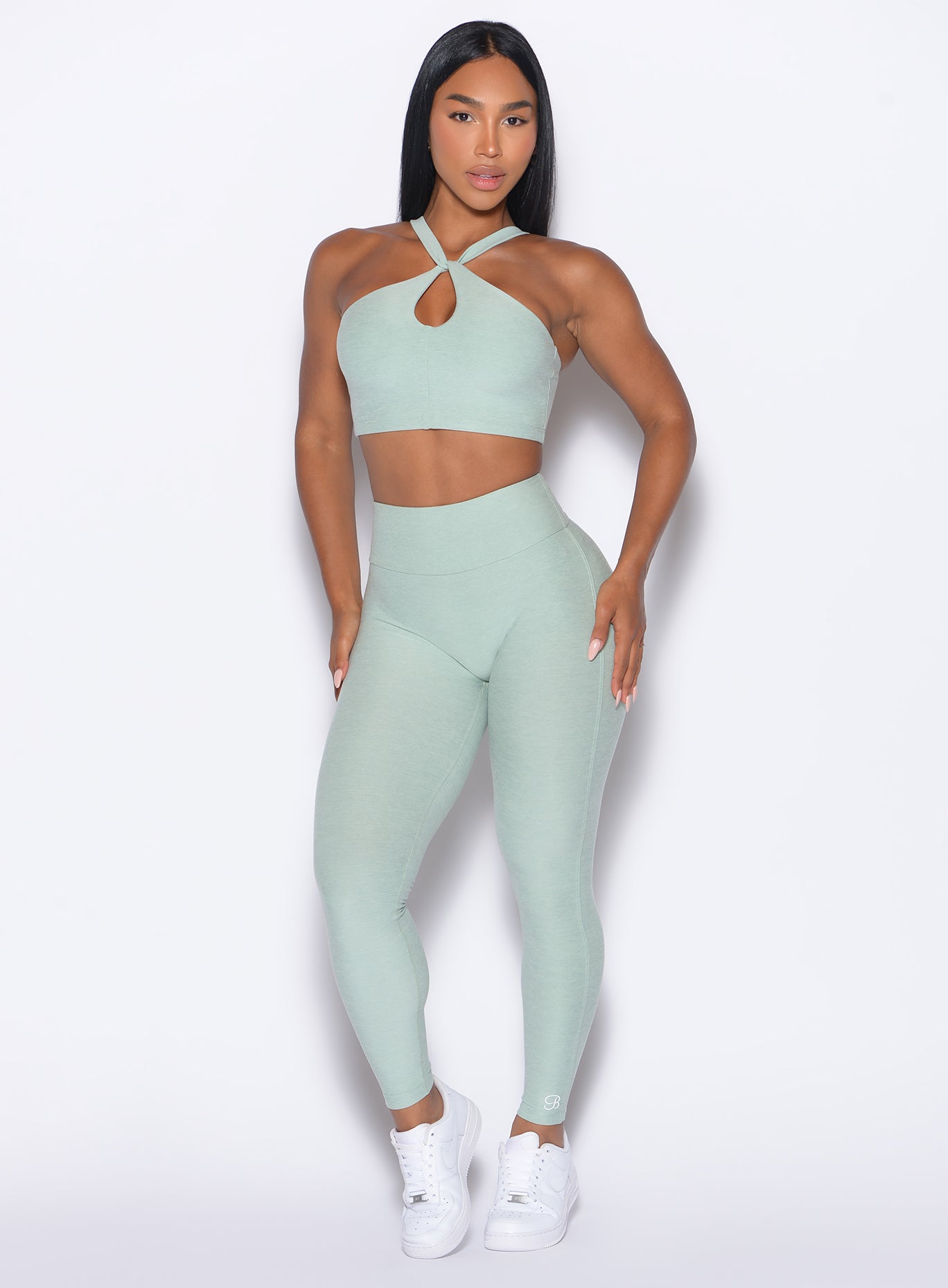 Soft Aloe Bombshell Bunny Leggings: second-skin fabric and a secure fit for your toughest leg days.