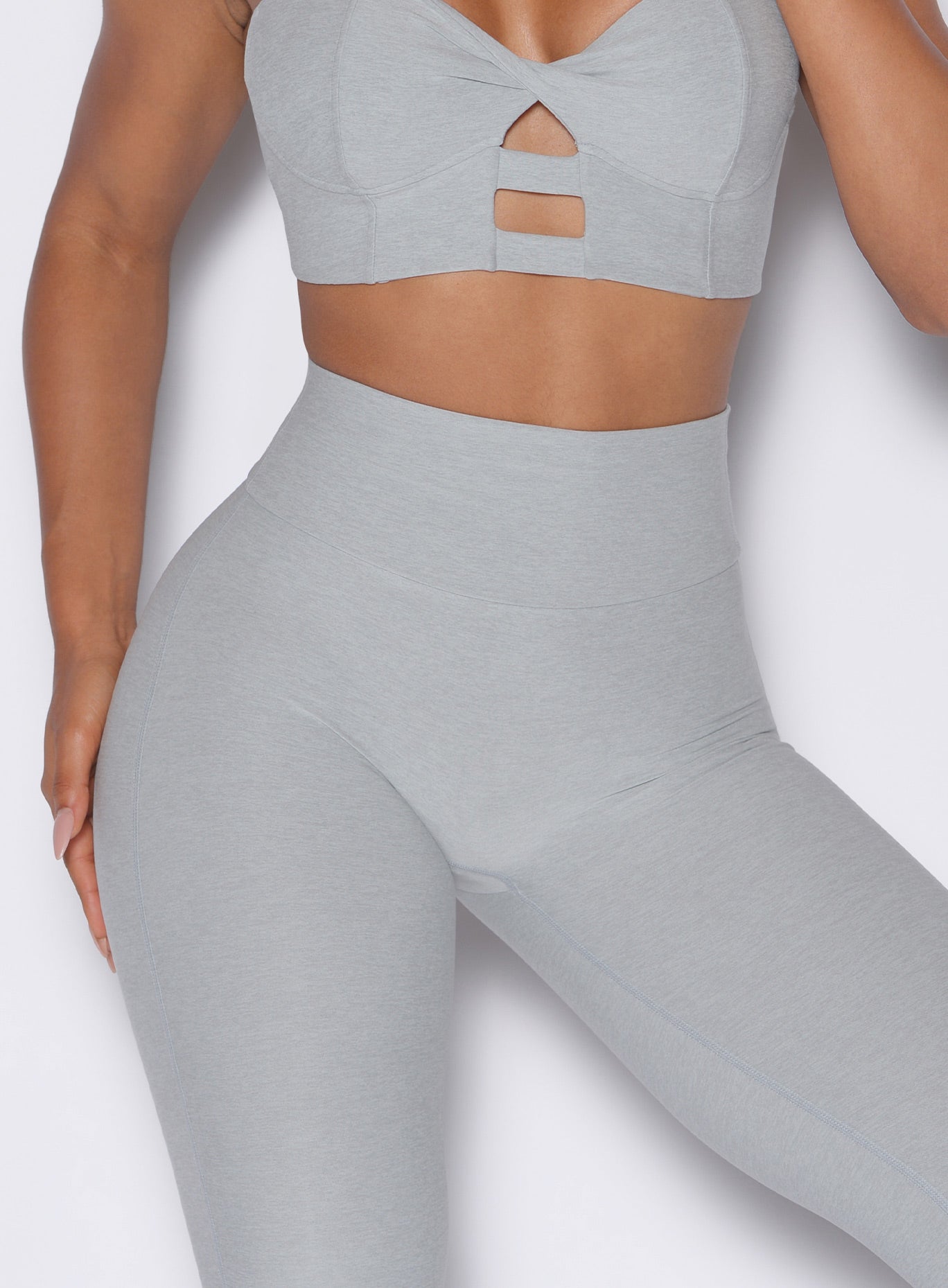 Light Cloud Movement Leggings: buttery heathered fabric and sweetheart seam for sculpting.