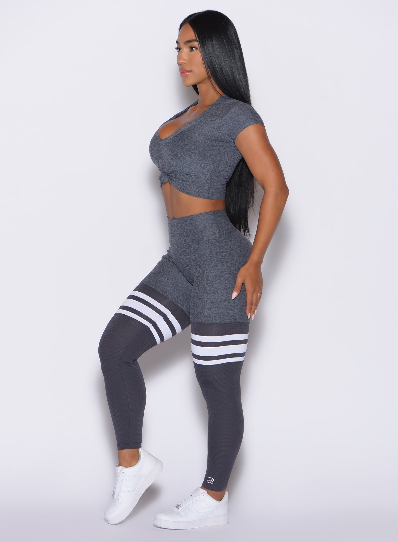Shadow Perform Thigh-Highs with side pockets and breathable mesh for a sculpting, performance fit.