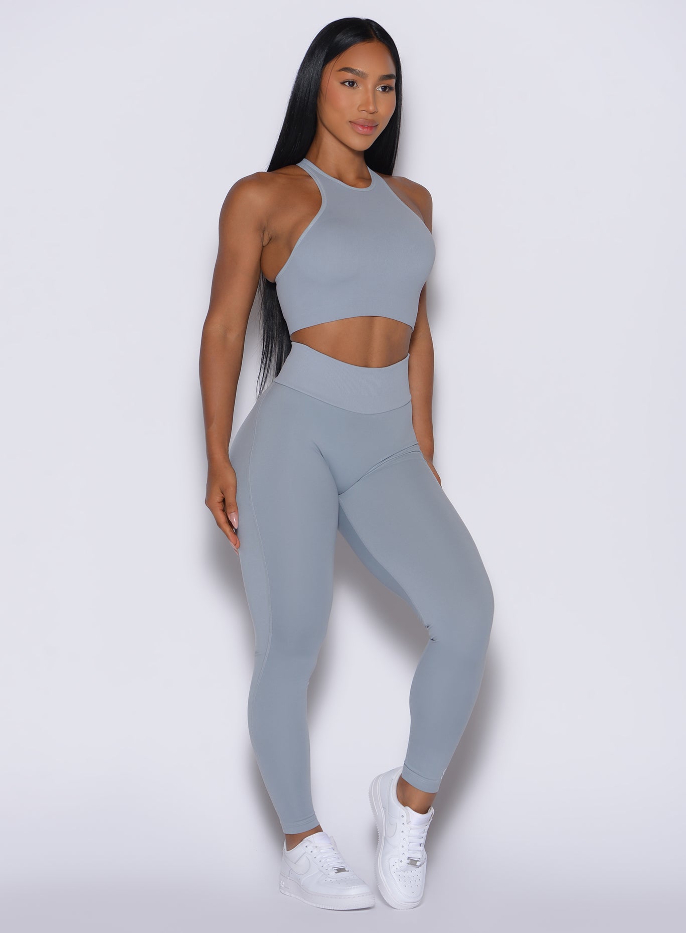 Snatched Carbon Figure Scrunch Leggings with a compressive ribbed waist for a sculpted gym look.