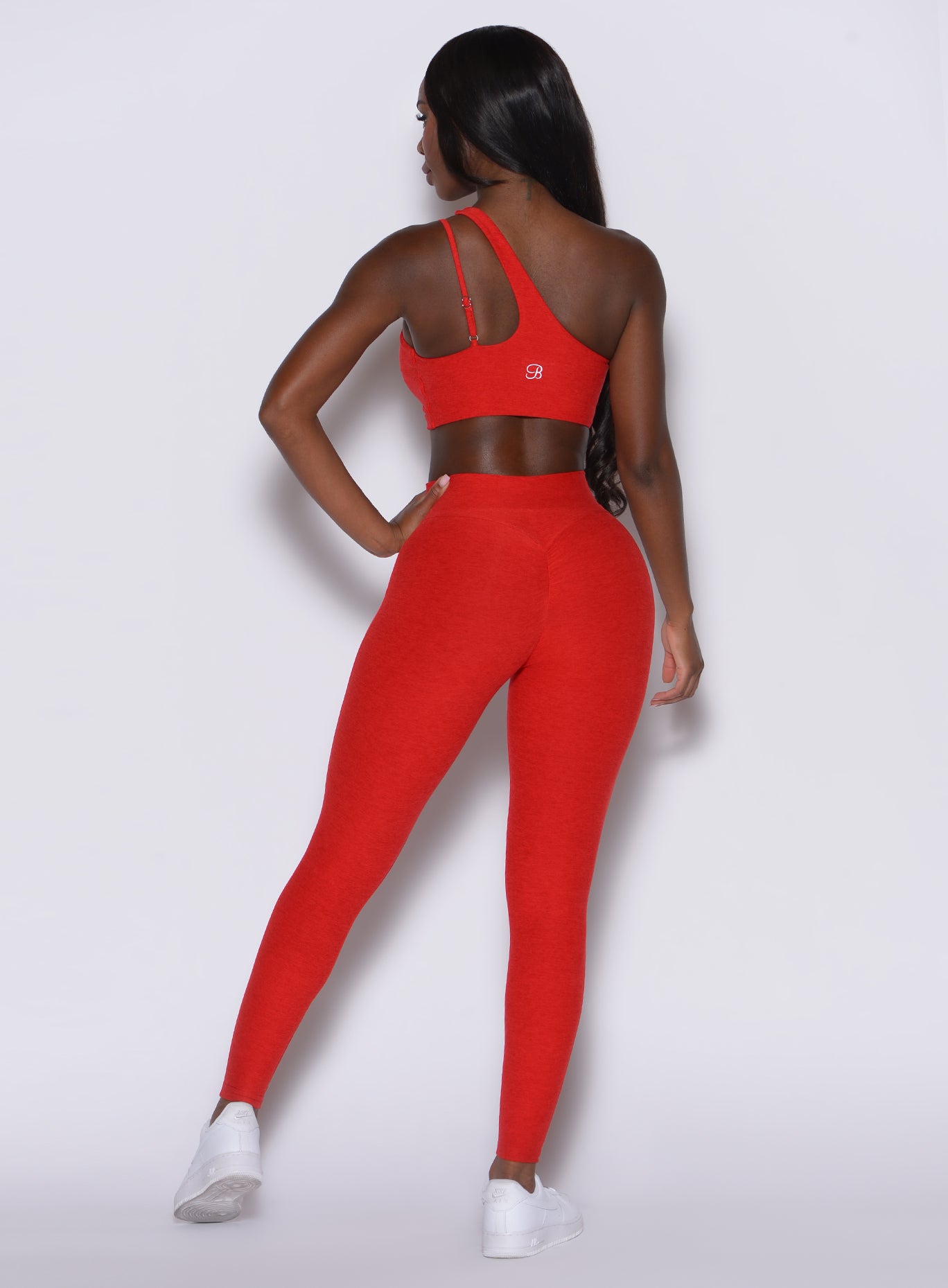 Scarlet Red V Active Leggings with a booty-focused scrunch back for a sculpted gym look.