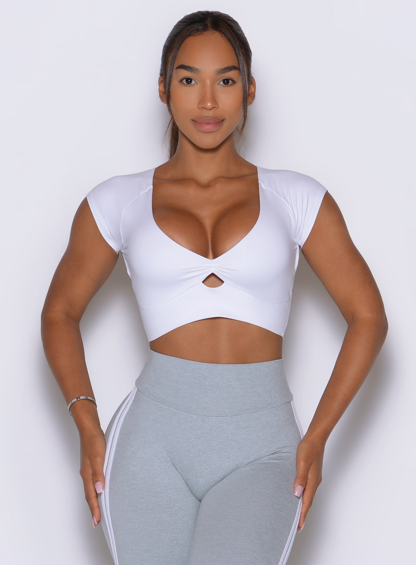 Built to flex through heavy sets, White 360 Tee combines smooth compression with effortless style