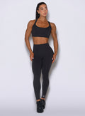 Curves 2.0 Leggings in Obsidian Black with high waist, side pockets, and sculpting fit