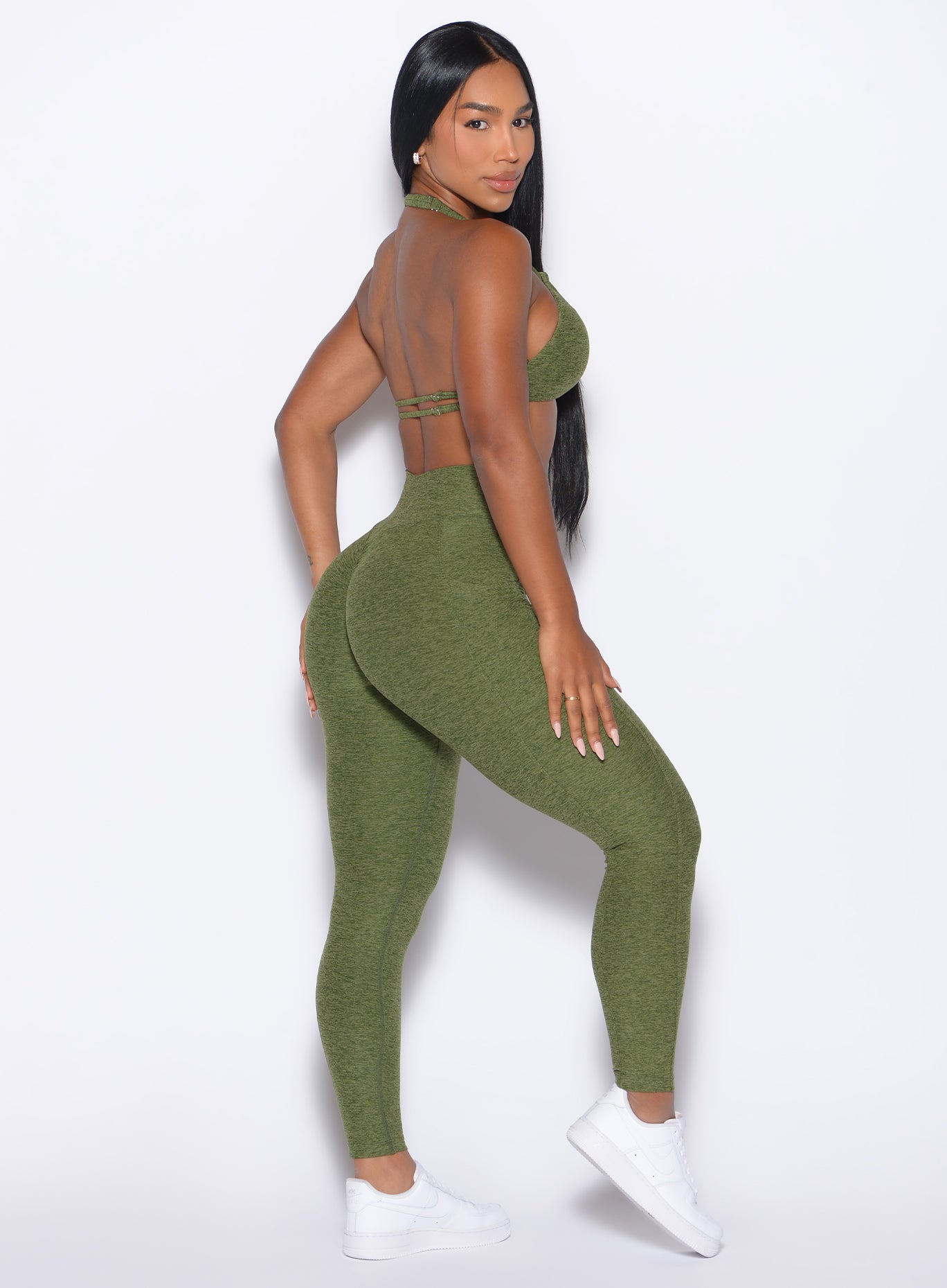 Sculpting Juniper Curves 2.0 Leggings featuring a supportive high-waist and booty scrunch detail.
