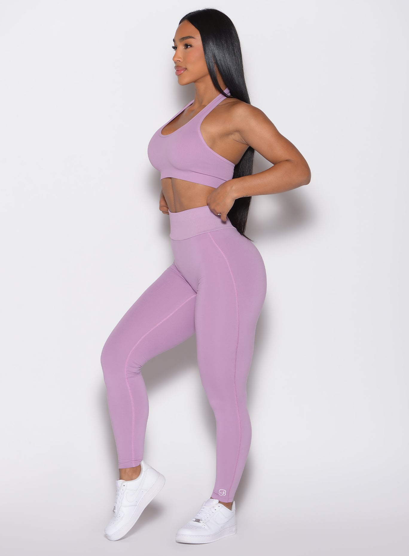 Smokey Grape Figure Butt Lift Leggings showing a side profile, seamless fit for heavy lifting.