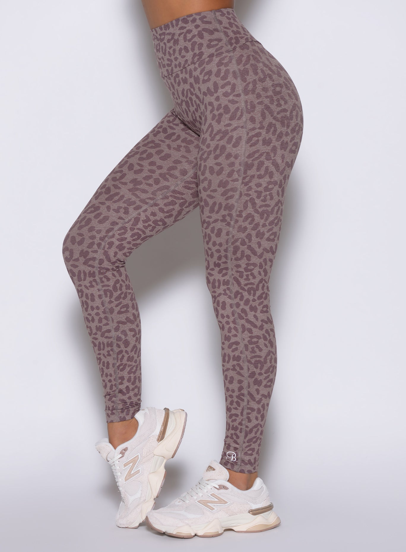 Fit Leggings in London Fog Cheetah featuring a high-waisted, sculpting fit and internal scrunch.