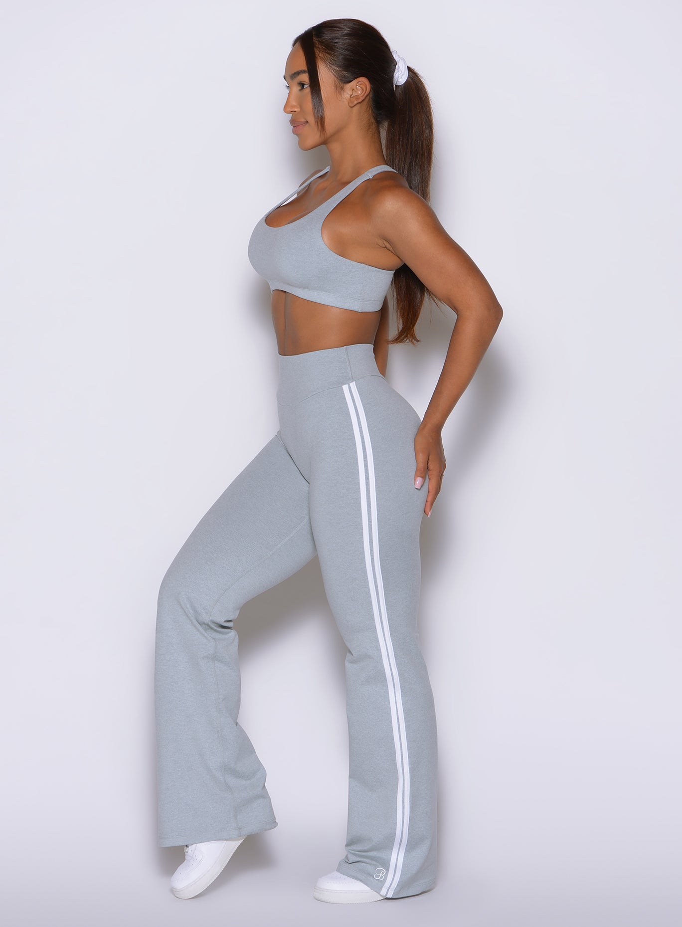 Sporty double binding brings definition to the outer leg of Ice Queen Inline Straight Leggings