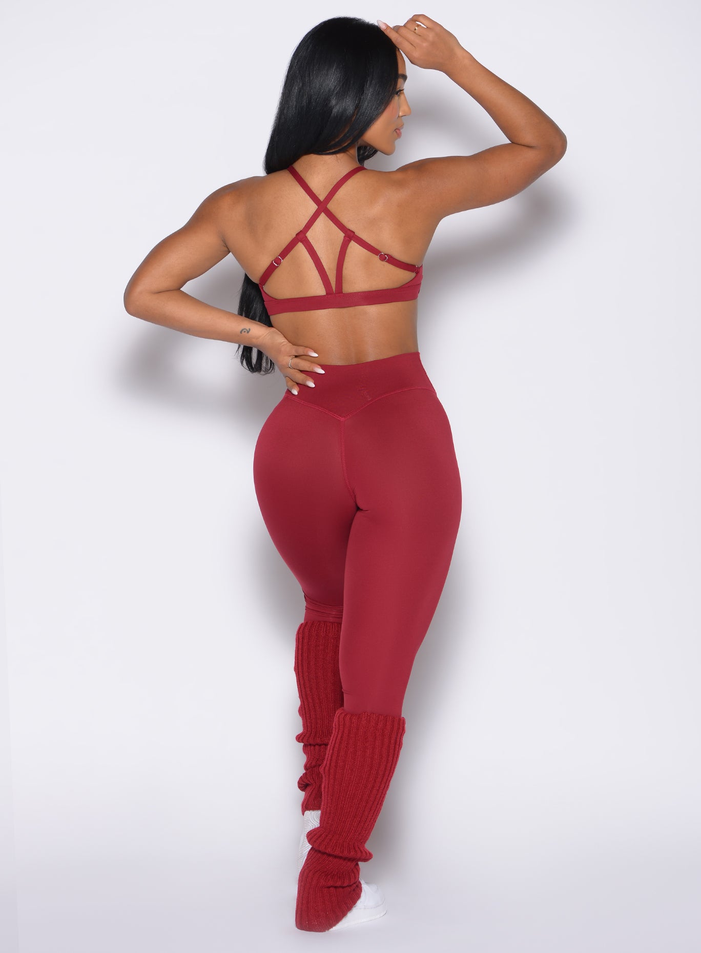 Red Velvet Internal Scrunch Leggings with hidden booty lift for a sculpted, high-waist gym fit.