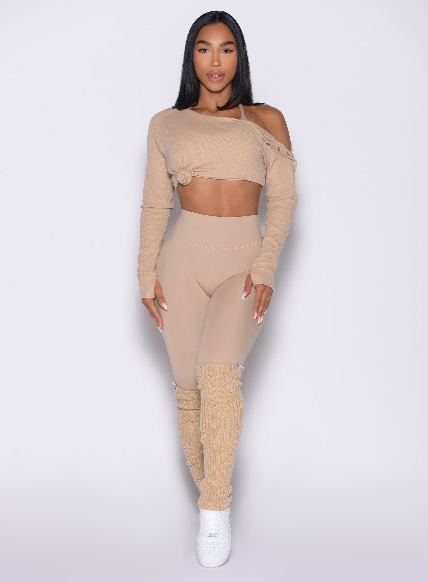 Glacial Beige Internal Scrunch Leggings featuring a hidden lift and squat-proof gym support.