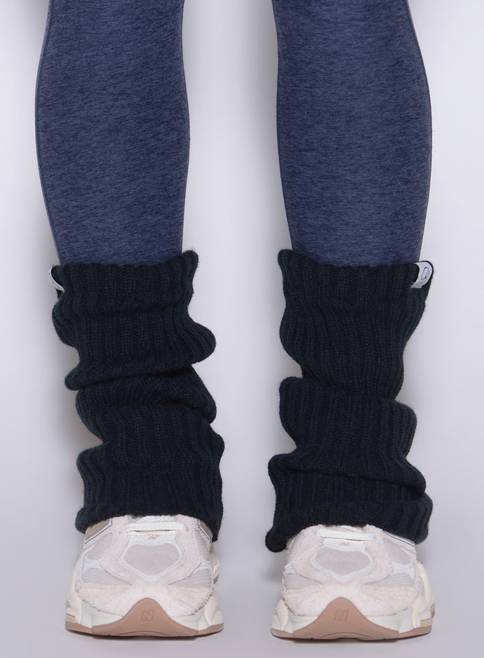 Space Blue Luxe Leg Warmers in a chunky rib knit; short pull-on style for bold gym performance.
