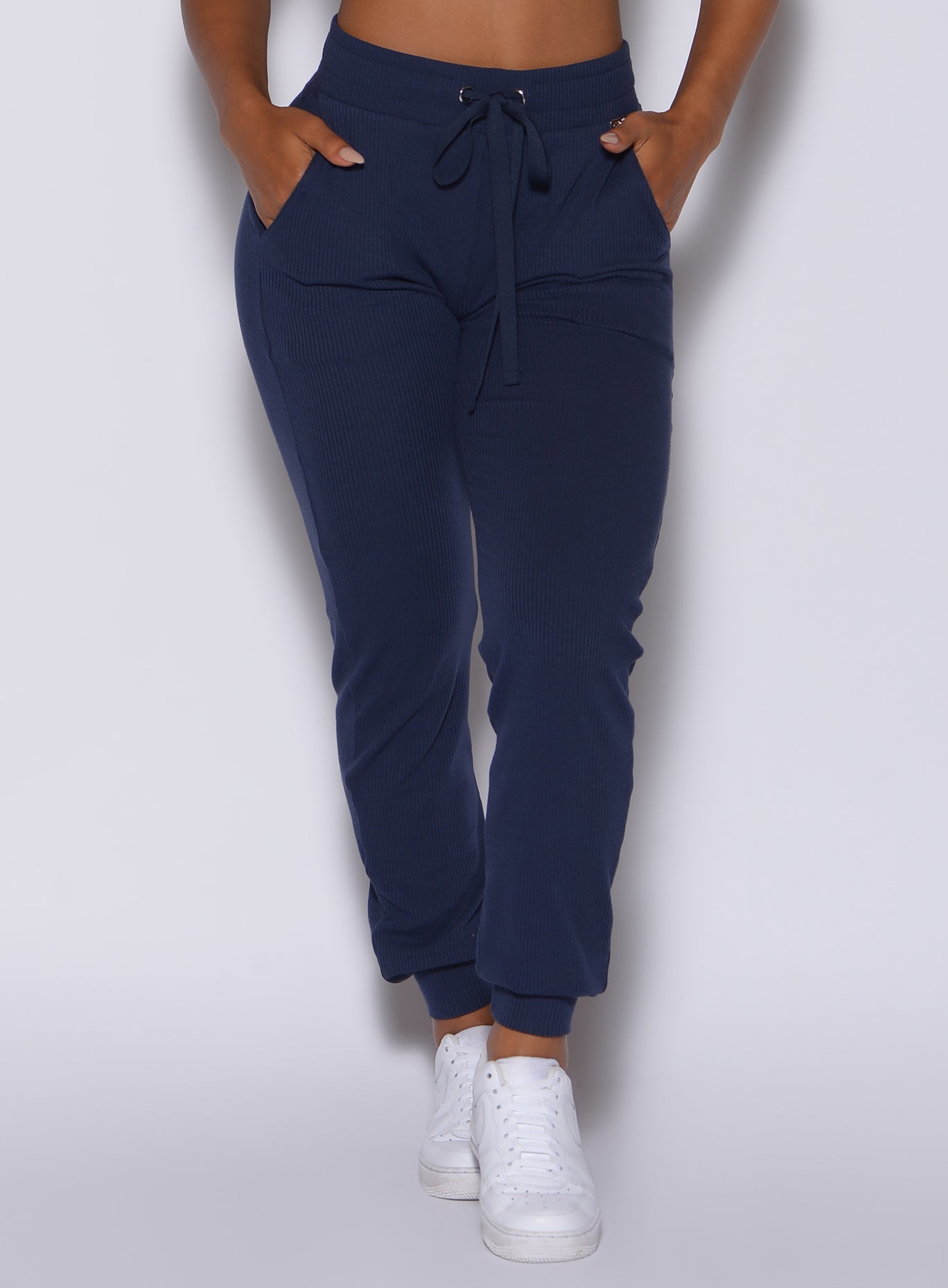 Zoomed in front view of our comfort rib joggers in navy