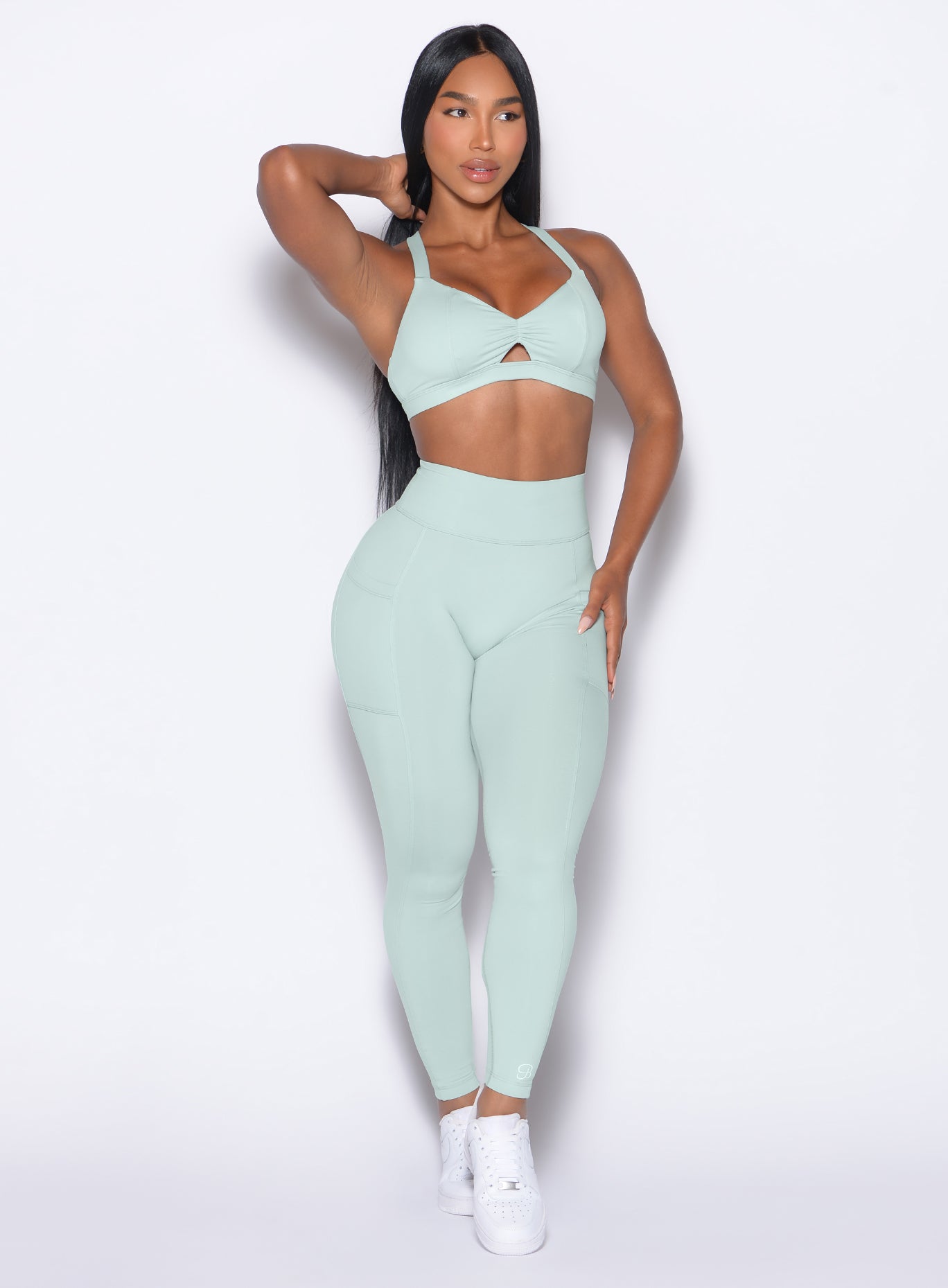 High-waisted Mist Define Leggings with a sculpting scrunch butt and pockets for peak gym performance.