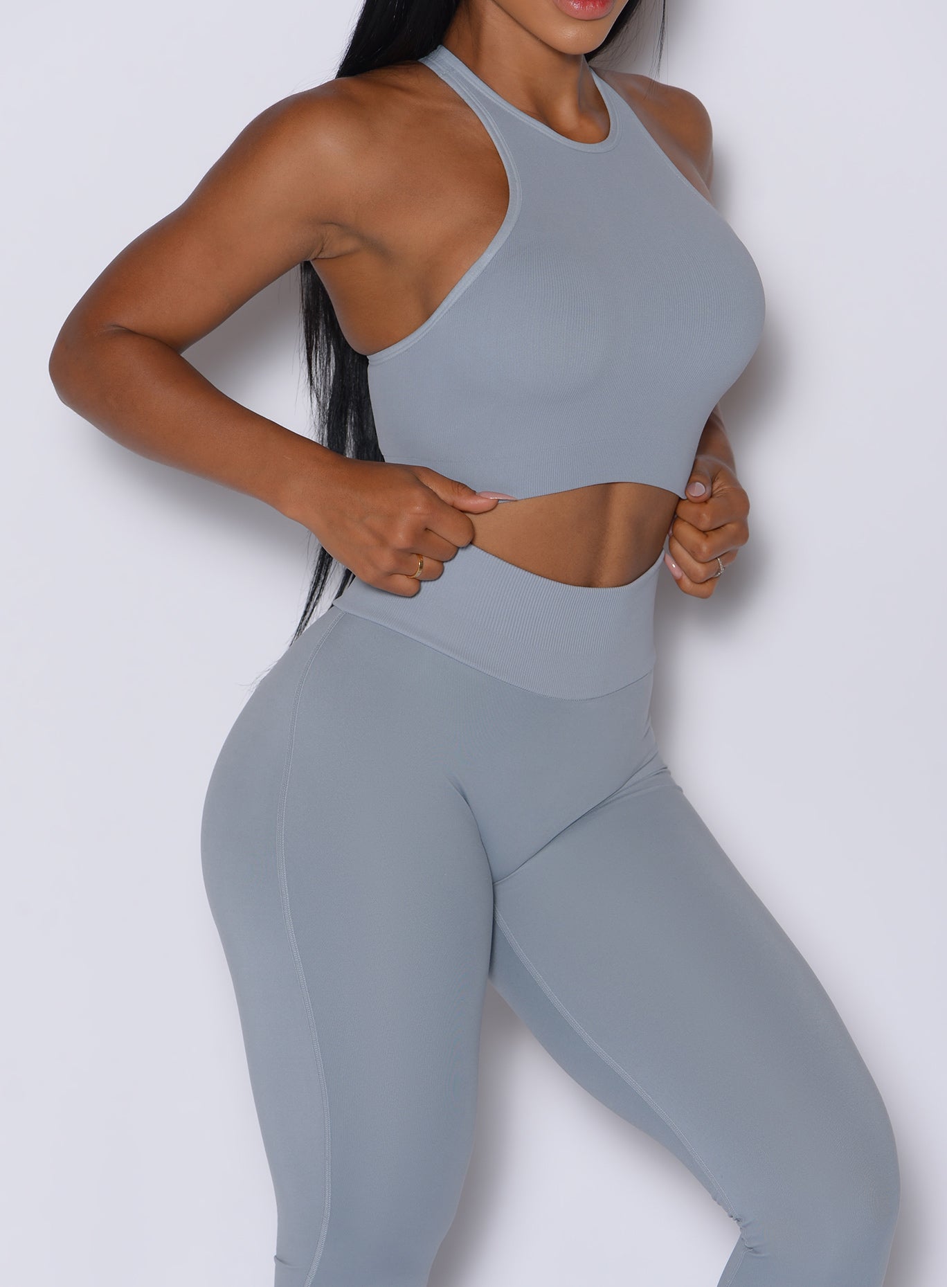 Carbon Figure Scrunch Leggings with a snatching ribbed waistband for high-impact gym sessions.