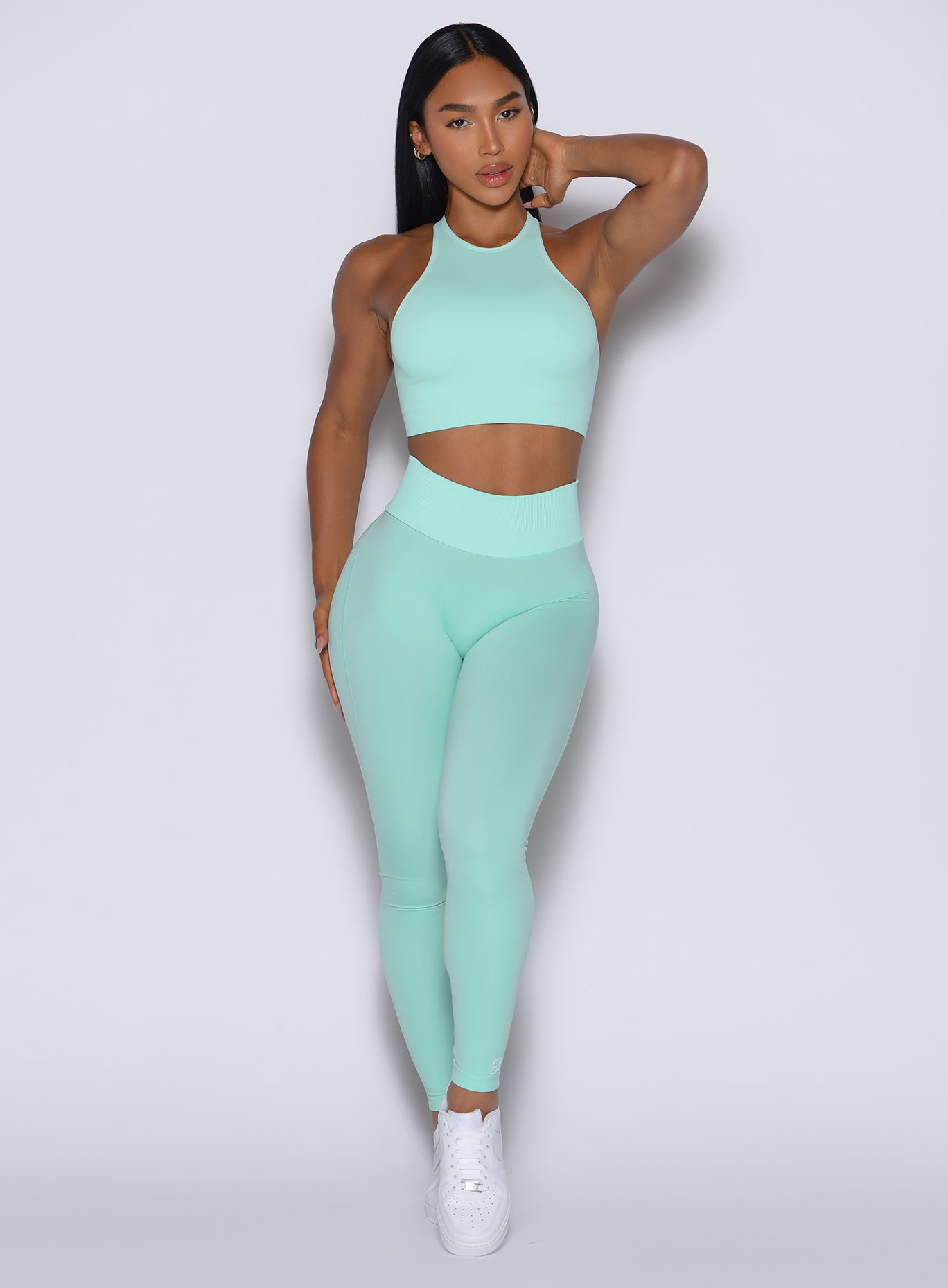 Spring Mint Figure Scrunch Leggings with a snatched ribbed waistband for a sculpted gym silhouette.