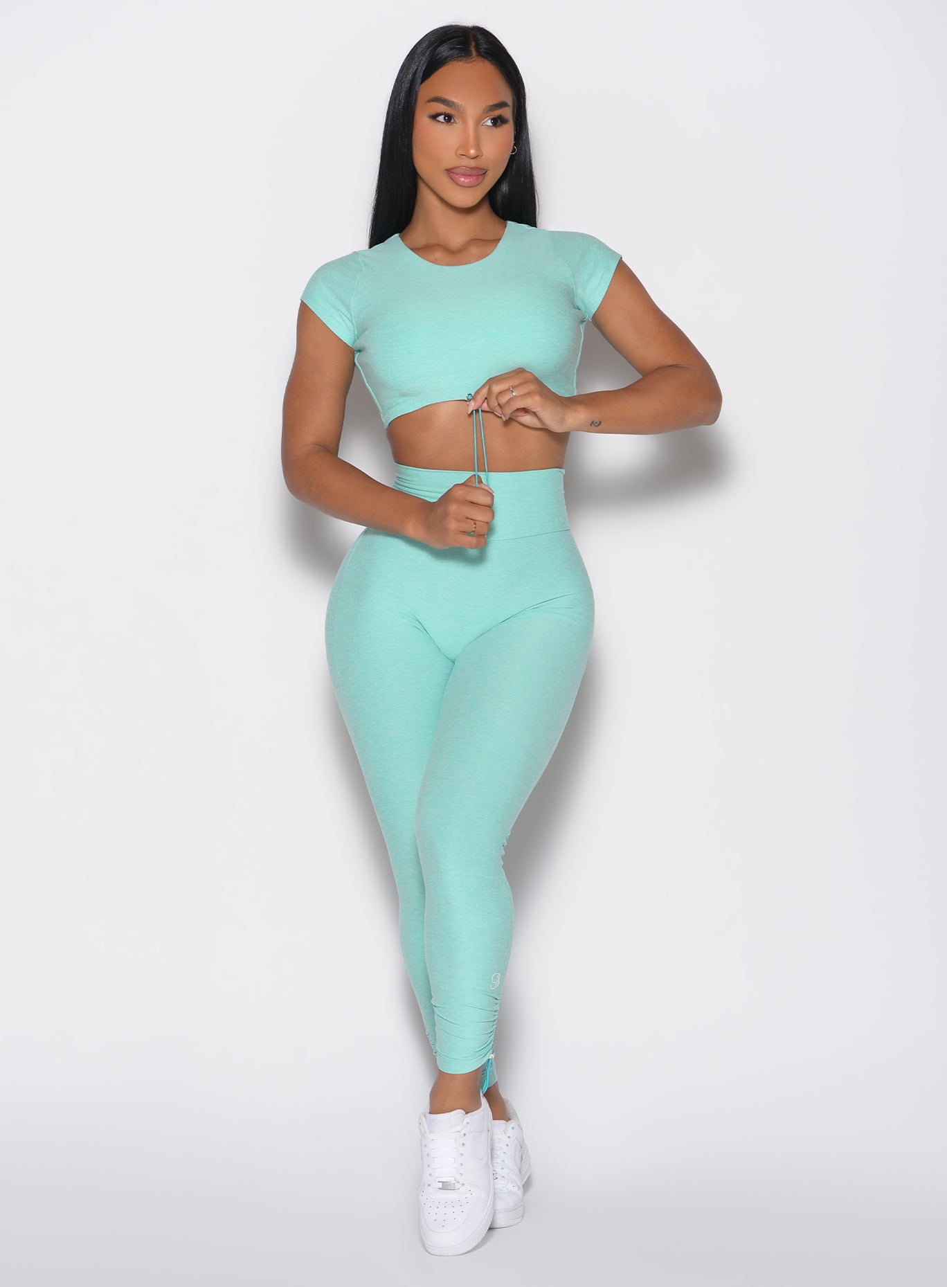 Oasis Toggle Pull Leggings in a high-waisted, sculpting fit perfect for peak gym performance.