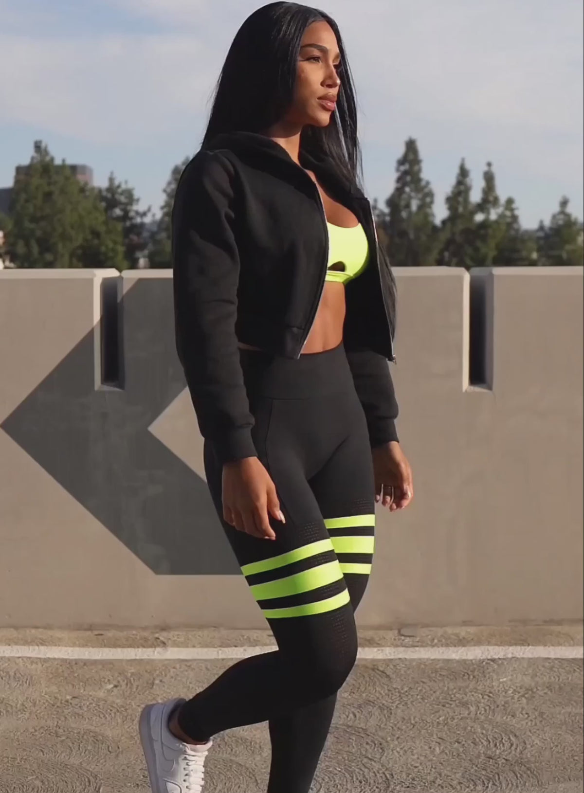Sculpting Scrunch Thigh-Highs featuring breathable mesh panels and a high-waisted gym fit.