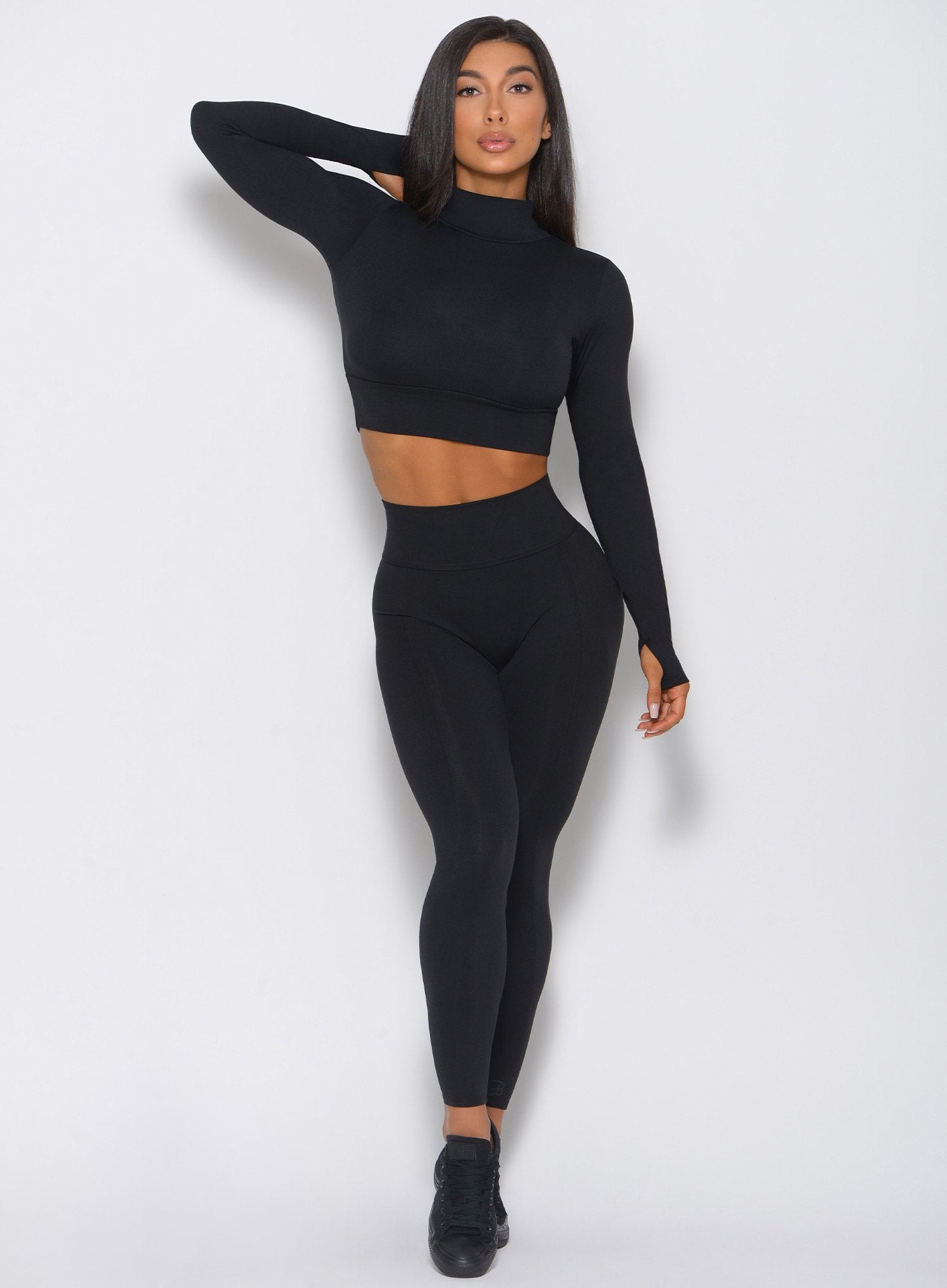 Black Cropped Pullover | Bombshell Sportswear